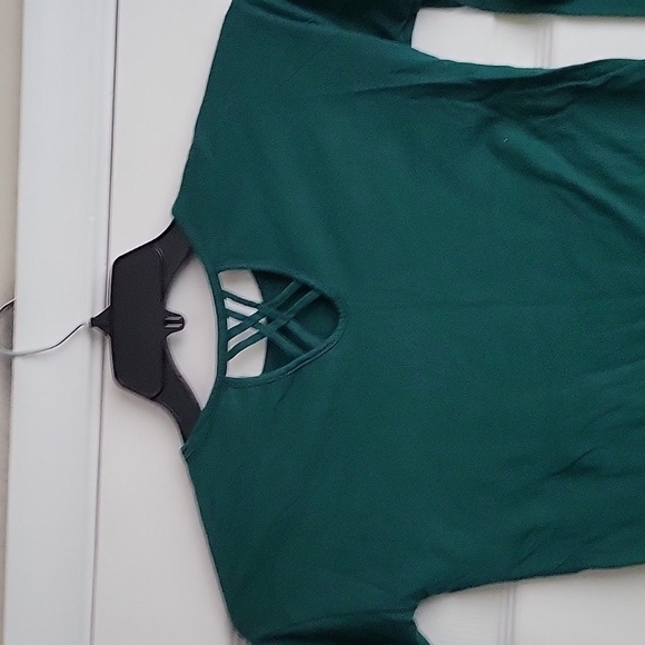 Old Navy Girl's Shirt - Picture 6 of 9